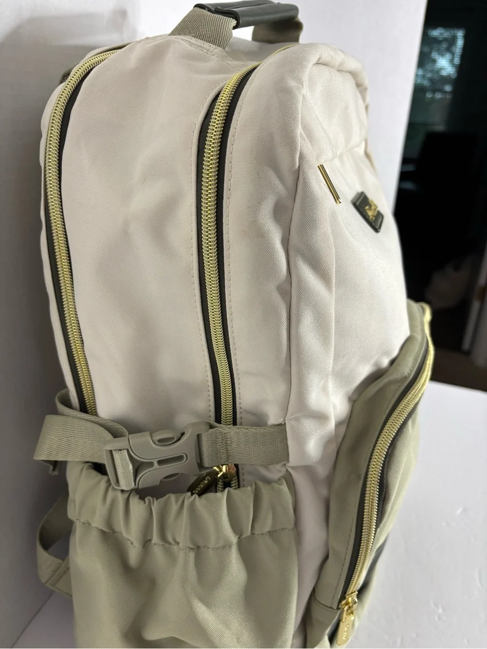 Lovevook Cream & Olive Green Backpack